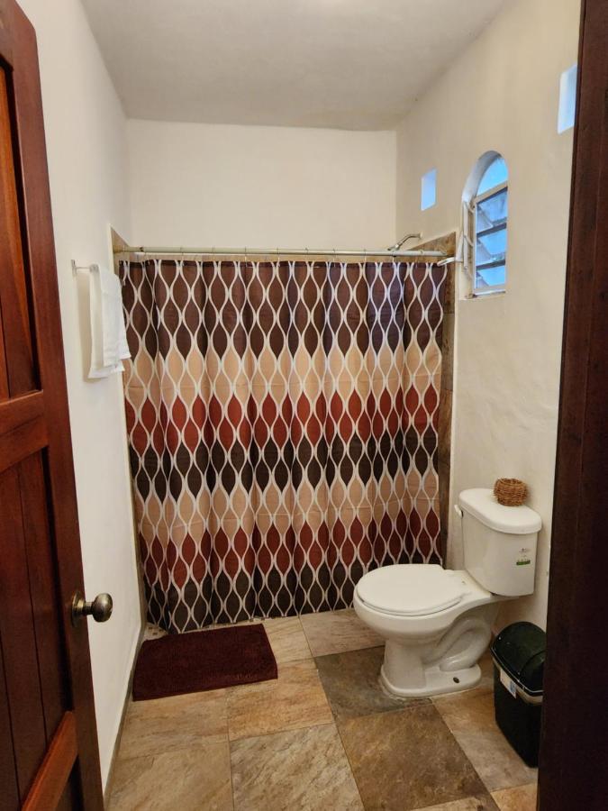 Hotel Maya Antes Navieros Бакалар Екстериор снимка